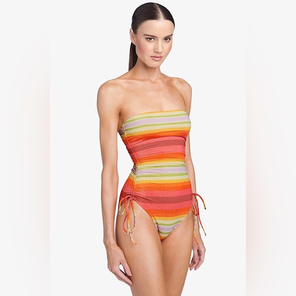 Robin Piccone ๐งก๐๐ GRETA BANDEAU ONE PIECE Bathing suit - Picture 1 of 4